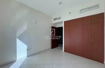 Apartment - 1 Bedroom - 2 Bathrooms for sale in Hub Canal 2 - Hub-Golf Towers - Dubai Sports City - Dubai