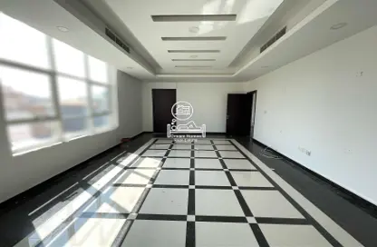 Villa - 5 Bedrooms - 7 Bathrooms for rent in Shakhbout City - Abu Dhabi