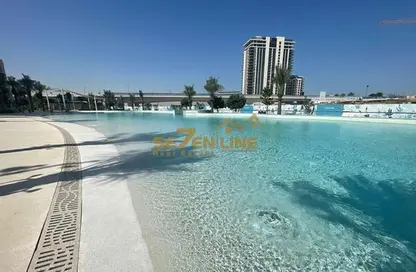 صورة لـ حوض سباحة شقة - غرفة نوم - 1 حمام للبيع في صيف - جريك بيتش - ميناء خور دبي (ذا لاجونز) - دبي ، صورة رقم 1
