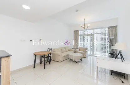 Apartment - 1 Bedroom - 1 Bathroom for rent in Continental Tower - Dubai Marina - Dubai