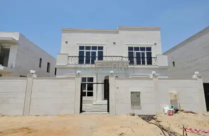 Villa - 5 Bedrooms - 6 Bathrooms for sale in Hoshi 1 - Hoshi - Al Badie - Sharjah