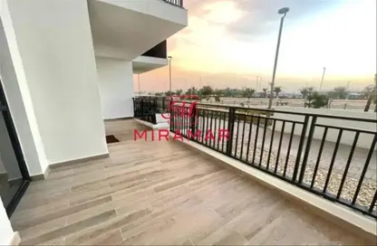 Apartment - Studio - 1 Bathroom for rent in Waters Edge - Yas Island - Abu Dhabi