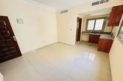 Apartment - 1 Bathroom for rent in Suroor 511 - Muwaileh - Sharjah