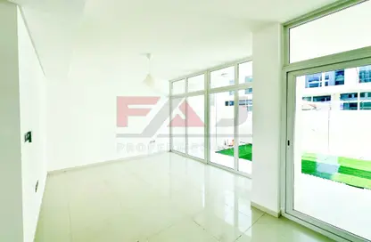 Townhouse - 3 Bedrooms - 3 Bathrooms for sale in Albizia - Damac Hills 2 - Dubai