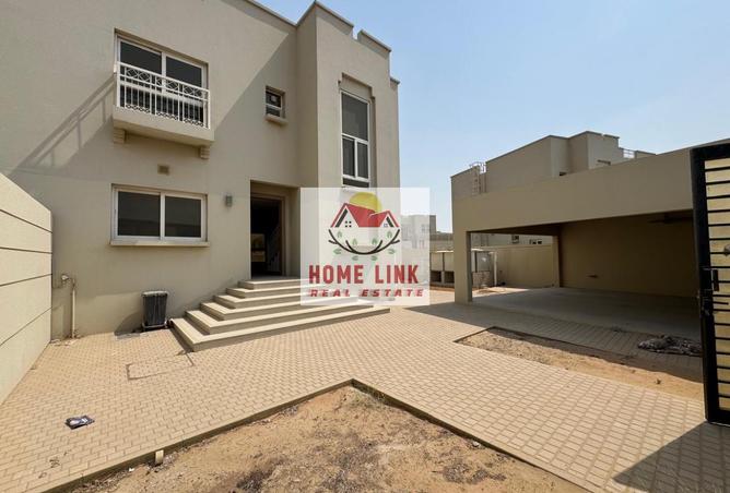 15070417 - Property Image 2