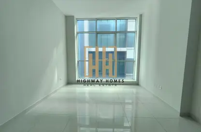 Apartment - 2 Bedrooms - 2 Bathrooms for rent in Pearl Tower - Al Khan - Sharjah