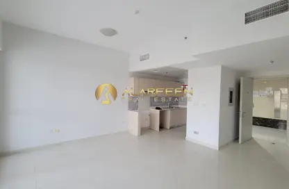 شقة - 2 غرف نوم - 3 حمامات للايجار في بارك فيو ريزيدنس - الضاحية 12 - قرية الجميرا سركل - دبي