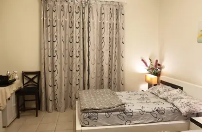 Apartment - Studio - 1 Bathroom for rent in Building 38 to Building 107 - Mediterranean Cluster - Discovery Gardens - Dubai