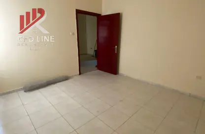 شقة - غرفة نوم - 1 حمام للايجار في النباعة - الشارقة