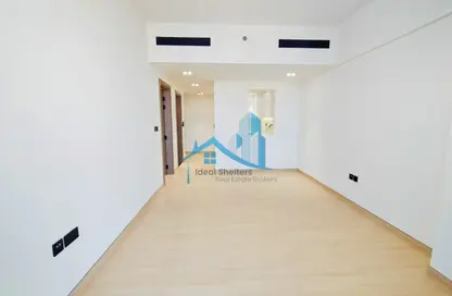 Apartment - 1 Bedroom - 2 Bathrooms for rent in Binghatti Crest - Jumeirah Village Circle - Dubai
