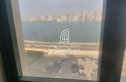 شقة - 3 غرف نوم - 4 حمامات للايجار في برج الملكة - القصباء - الشارقة