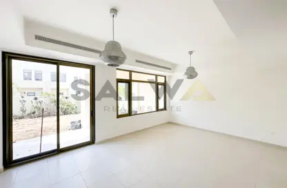 Empty Room image for: Villa - 3 Bedrooms - 3 Bathrooms for rent in Mira Oasis 3 - Mira Oasis - Reem - Dubai, Image 1
