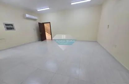 شقة - 2 غرف نوم - 3 حمامات للايجار في فلل مدينة محمد بن زايد - مدينة محمد بن زايد - أبوظبي