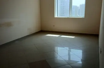 Apartment - 1 Bedroom - 2 Bathrooms for rent in Al Ferasa Tower - Al Majaz 1 - Al Majaz - Sharjah