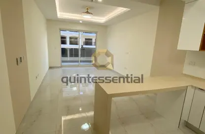 Apartment - Studio - 1 Bathroom for rent in Dar Al Jawhara - Jumeirah Village Circle - Dubai