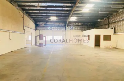 Warehouse - Studio - 1 Bathroom for rent in Ras Al Khor Industrial - Ras Al Khor - Dubai