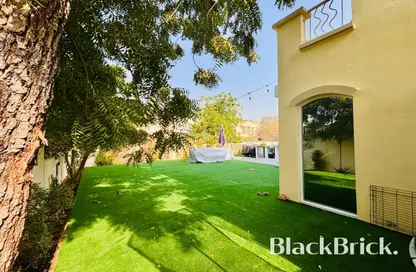 فيلا - 4 غرف نوم - 3 حمامات للبيع في الينابيع 4 - الينابيع - دبي