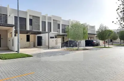 Townhouse - 3 Bedrooms - 4 Bathrooms for rent in Aurum Villas - Claret - Damac Hills 2 - Dubai