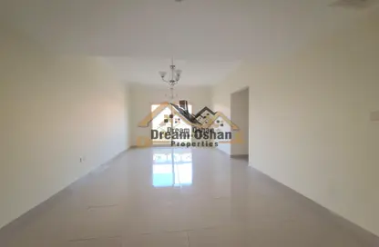 Apartment - 3 Bedrooms - 3 Bathrooms for rent in Muwaileh - Sharjah