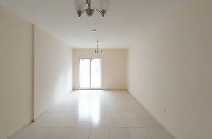 Apartment - 2 Bedrooms - 2 Bathrooms for rent in Lootah Tower - Al Nahda - Sharjah