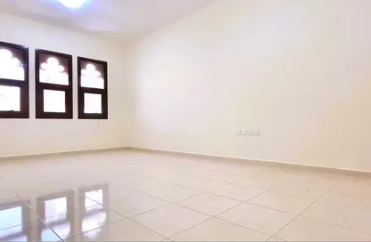 شقة - 1 حمام للايجار في السوق الكبير - بر دبي - دبي