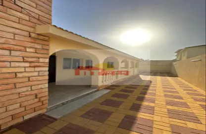 Terrace image for: Villa - 3 Bedrooms - 4 Bathrooms for rent in Al Dhait North - Al Dhait - Ras Al Khaimah, Image 1