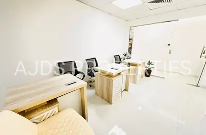 Office Space - Studio - 1 Bathroom for rent in Silver Home Building - Hor Al Anz - Deira - Dubai