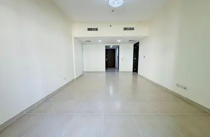 Apartment - 3 Bedrooms - 4 Bathrooms for rent in wasl Oasis II - Al Muhaisnah 4 - Al Muhaisnah - Dubai