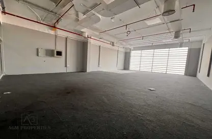 Shop - Studio for rent in IT Plaza - Dubai Silicon Oasis - Dubai