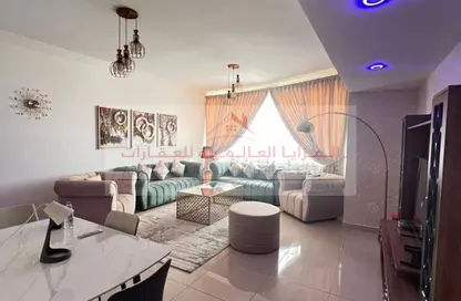 شقة - 2 غرف نوم - 2 حمامات للايجار في شارع التعاون - التعاون - الشارقة