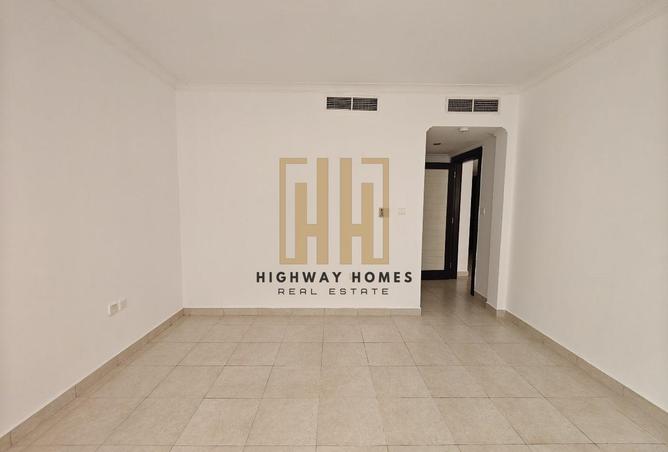 15702522 - صورة العقار 3