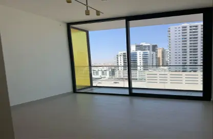 Apartment - 1 Bedroom - 2 Bathrooms for rent in Binghatti Tulip - Jumeirah Village Circle - Dubai