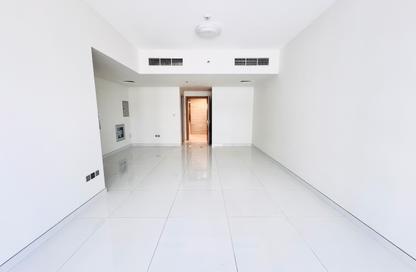 Apartment - 2 Bedrooms - 3 Bathrooms for rent in GGICO Building Moweilah - Muwaileh Commercial - Sharjah