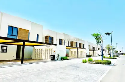 Townhouse - 2 Bedrooms - 3 Bathrooms for sale in Noya 1 - Noya - Yas Island - Abu Dhabi