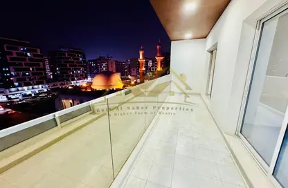 Apartment - 1 Bedroom - 2 Bathrooms for rent in Infinity Building - Al Satwa - Dubai