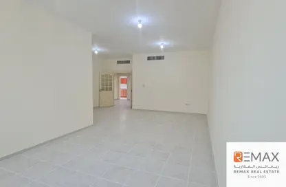 Apartment - 3 Bedrooms - 3 Bathrooms for rent in Al Danah - Abu Dhabi