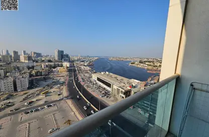 Apartment - 2 Bedrooms - 2 Bathrooms for sale in Oasis Tower - Al Rashidiya 1 - Al Rashidiya - Ajman