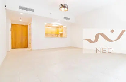 شقة - 2 غرف نوم - 3 حمامات للايجار في منخول - بر دبي - دبي شقة - 2 غرف نوم - 3 حمامات للايجار في منخول - بر دبي - دبي