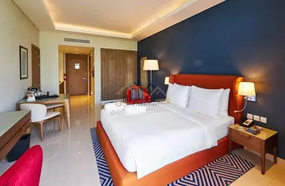 Apartment - Studio - 1 Bathroom for rent in Radisson Blu Hotel Apartments - Dubai Silicon Oasis - Dubai
