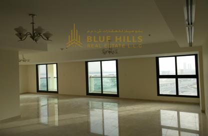 Penthouse - 3 Bedrooms - 5 Bathrooms for sale in Riah Towers - Culture Village - Dubai