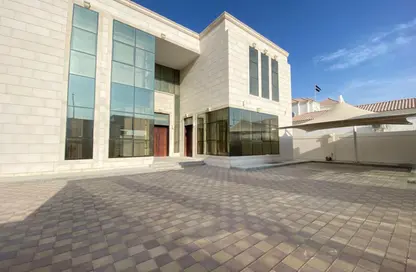 فيلا - 5 غرف نوم - 8 حمامات للايجار في مدينة شخبوط - أبوظبي