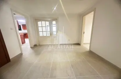 شقة - 3 غرف نوم - 3 حمامات للايجار في أبراج اللولو - شارع خليفة - أبوظبي