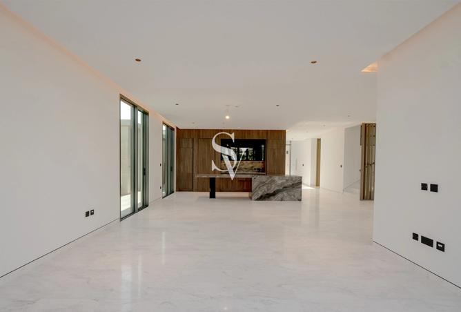 15204891 - Property Image 2