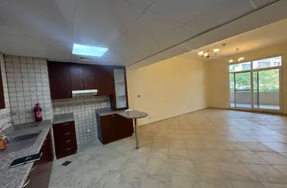 Apartment - 1 Bedroom - 2 Bathrooms for rent in Dickens Circus 1 - Dickens Circus - Motor City - Dubai
