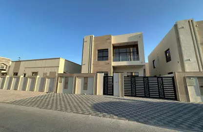 Villa - 5 Bedrooms - 7 Bathrooms for sale in Al Yasmeen 1 - Al Yasmeen - Ajman