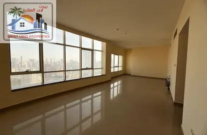 Apartment - 2 Bedrooms - 3 Bathrooms for rent in Al Majaz 2 - Al Majaz - Sharjah
