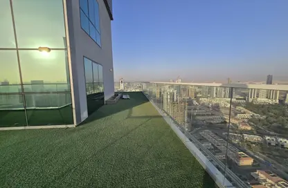 Penthouse - 3 Bedrooms - 4 Bathrooms for rent in Alpha Green Tower - Jumeirah Village Circle - Dubai