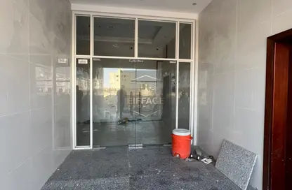 عمارة بالكامل - استوديو - 8 حمامات للبيع في العالية - عجمان