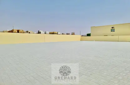 مستودع - استوديو - 1 حمام للايجار في آلصجعه - الشارقة