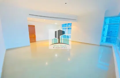 Apartment - 3 Bedrooms - 4 Bathrooms for rent in Al Nasr Building - Al Hosn - Al Khalidiya - Abu Dhabi
